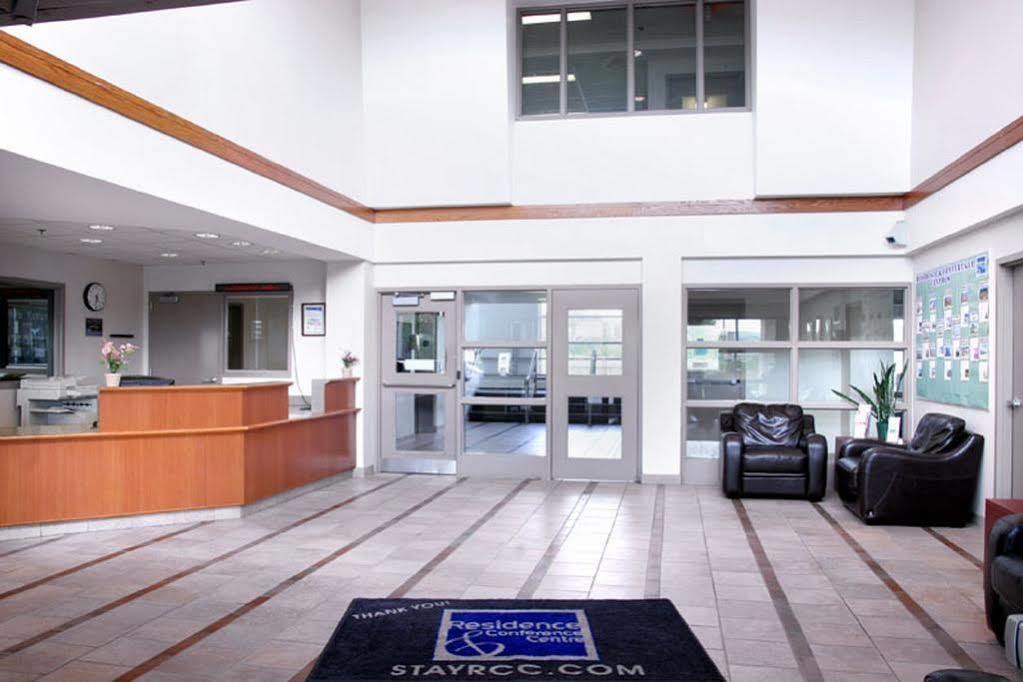 Residence & Conference Centre - King City Bagian luar foto